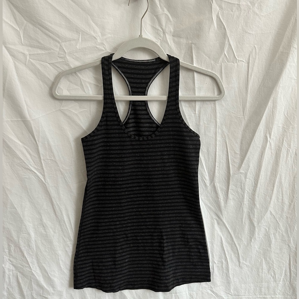 Lululemon Cool Racerback Black & Grey Stripe- Size 6